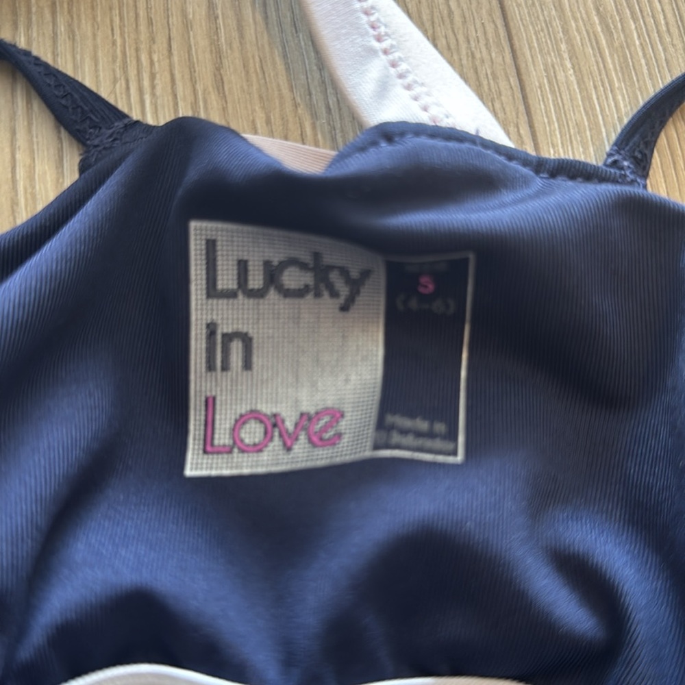 Lucky and loved three-piece tennis outfit - Picture 6 of 9